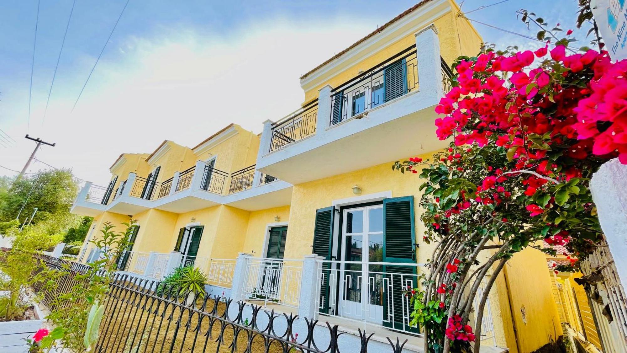 Kavos Aparthotel 외부 사진